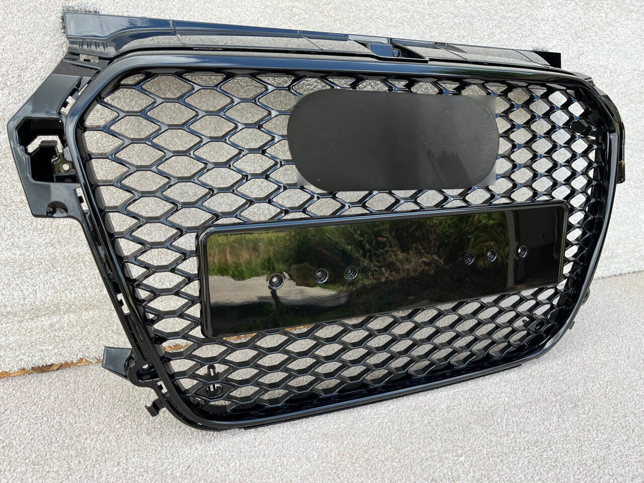 Front Bumper Grille Fit for A1 S1 2011-2015 Update to RS1 Honeycomb Mesh Bumper Grille