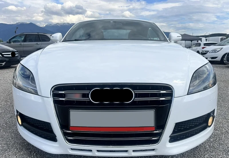 Chrome Bumper Grille Fit for AD TT TTRS 2007-2014 Grill Grille Gloss Black Body