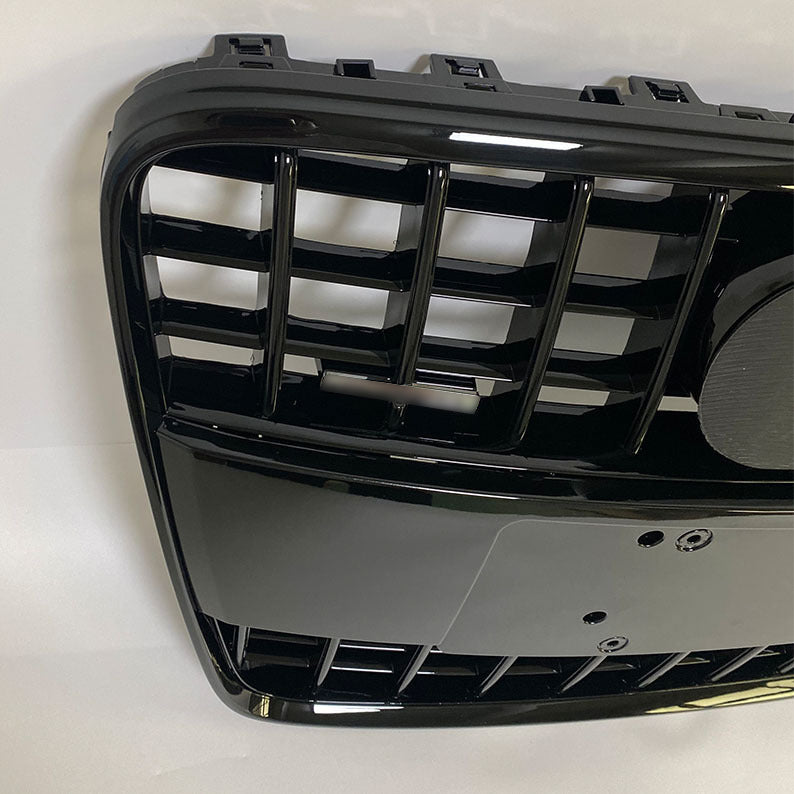 2009 RSQ7 front bumper grille
2010 Q7 chrome grille
2011 RSQ7 bumper grille
2012 Q7 chrome bumper grille
2013 RSQ7 grille
2014 Q7 front chrome grille