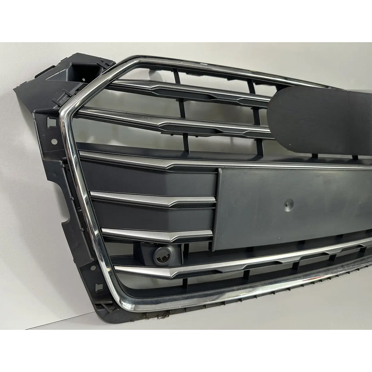 Chrome Bumper Grille Fit for A D A5 2017-2019 Grill Grille with Gloss Black Body