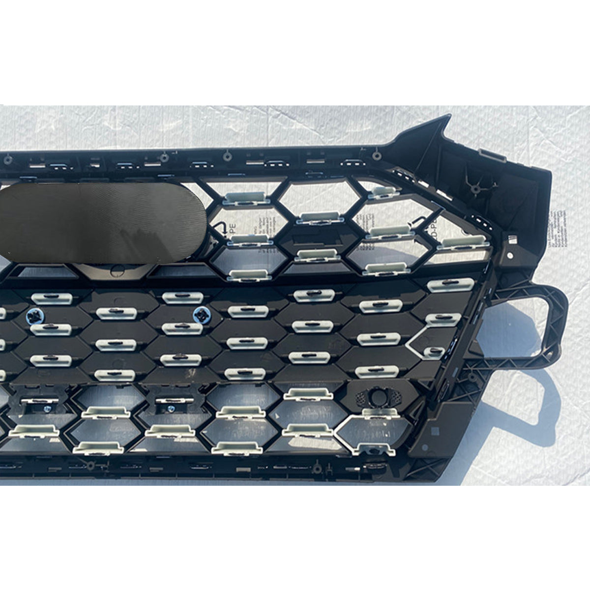 Chrome Bumper Grille Fit for A D A4 2020-2024 Honeycomb Grille Chrome Trim with Matt Black Body