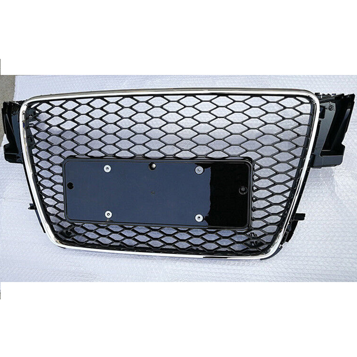 Chrome Bumper Grille Fit For A D A4 2009-2012 Honeycomb Grille with Gloss Black Body No Emblem