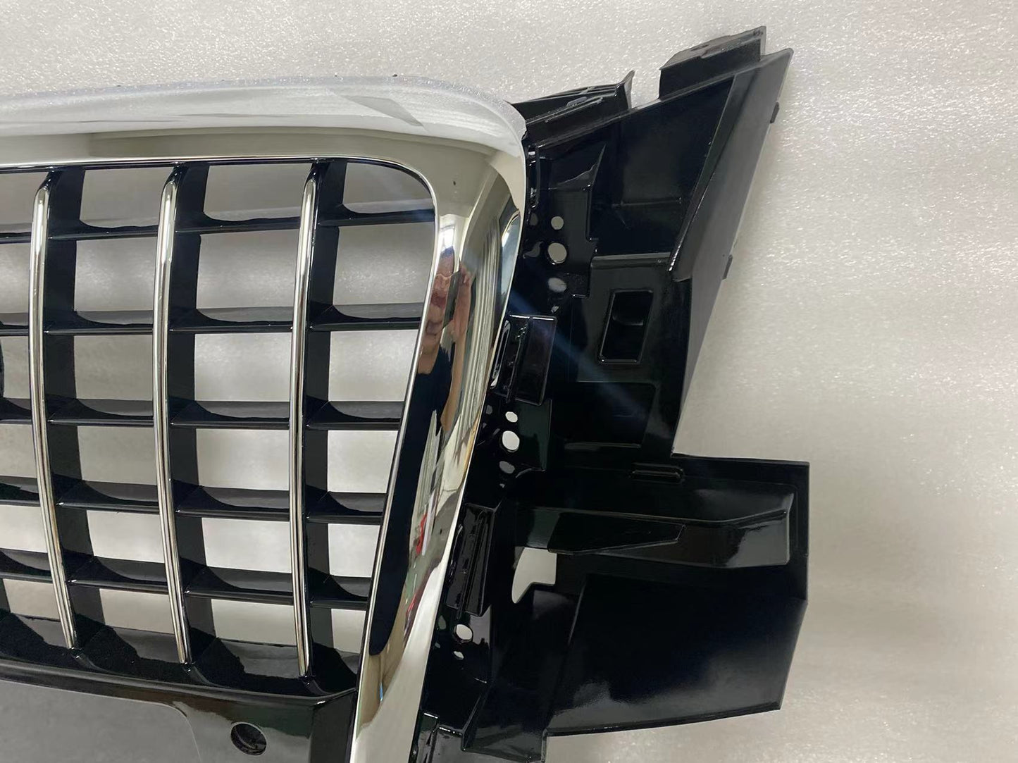 Front Bumper Grille Fit for AD Q5 RSQ5 2009-2012 Grill Grille Chrome