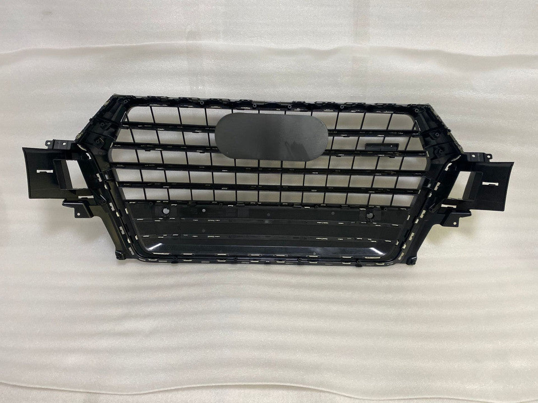 Front Bumper Grille Fit for 2017 2018 2019 Q7 RSQ7 Honeycomb Mesh Style Bumper Grille Gloss Black Mesh