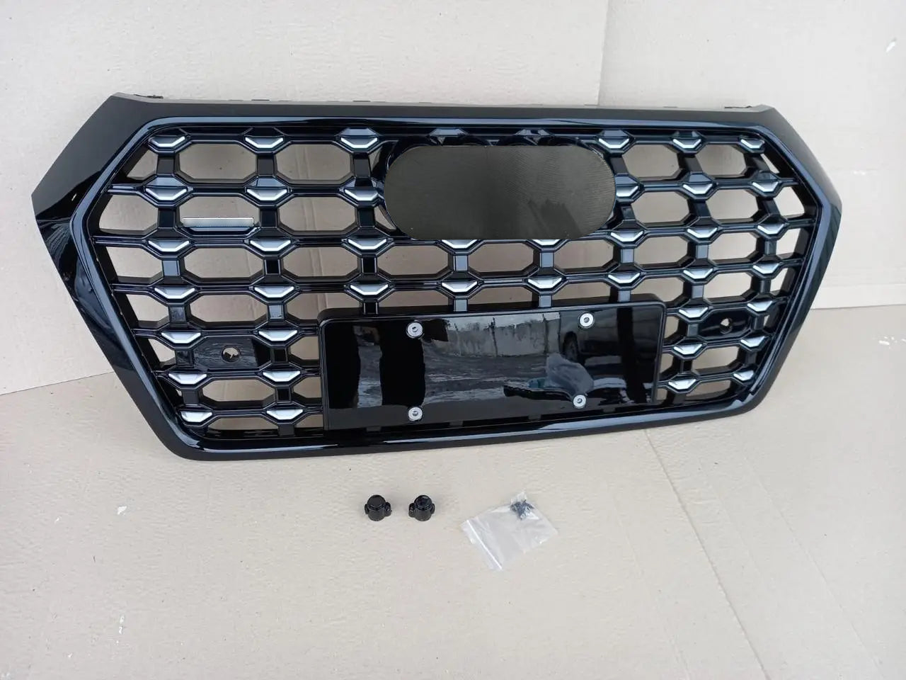 Chrome Body Bumper Grille Fit for AD Q5 RSQ5 2018 2019 2020 Star Style Bumper Grille