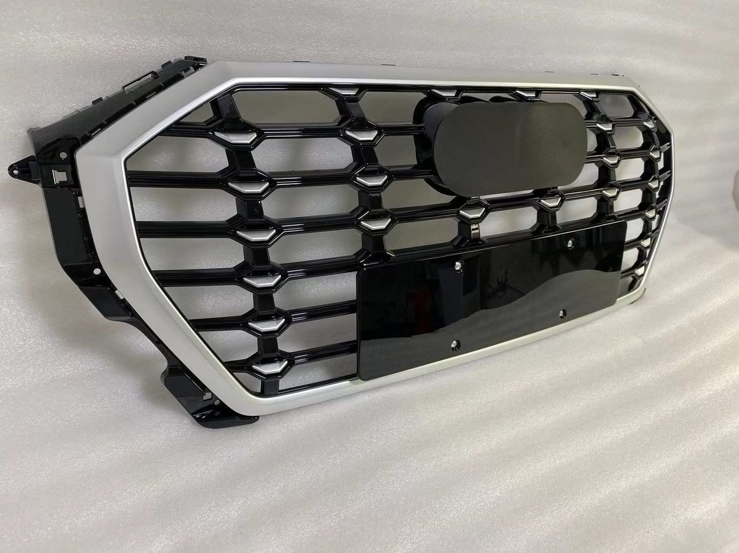 Chrome Bumper Grille Fit for AD Q3 SQ3 2019-2023 Grill Grille Bumper grille